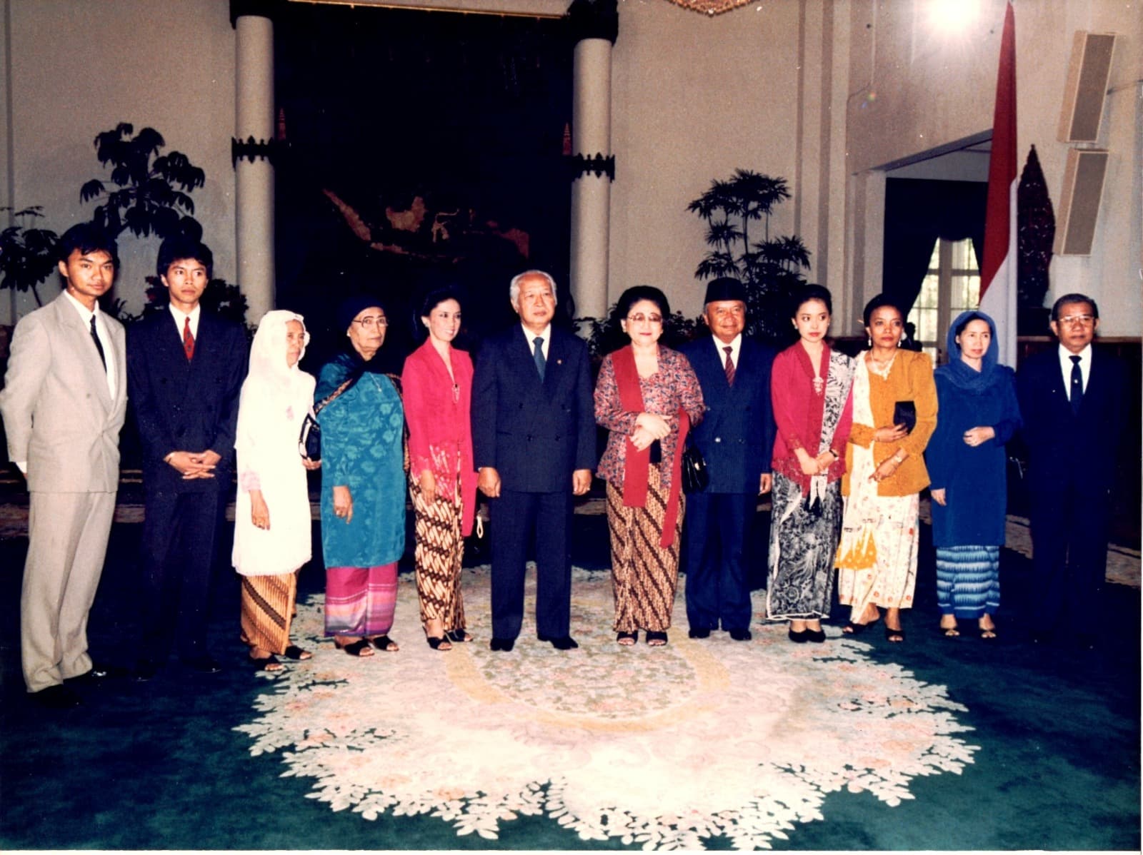 perjalanan hidup hasjim dlalal
